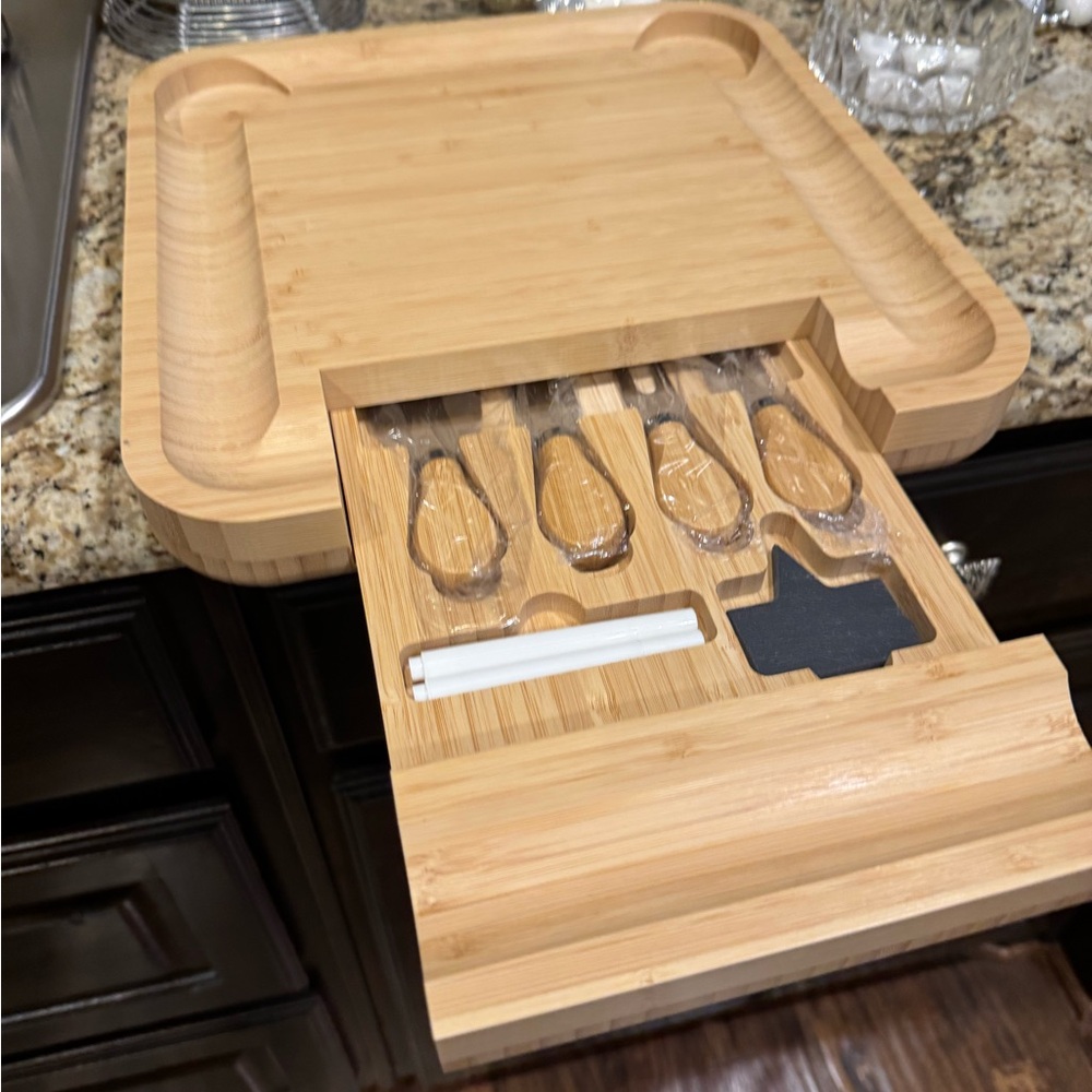 Sergio's 6pc Charcuterie Boards & Knife Set NWT!! - Picture 7 of 8